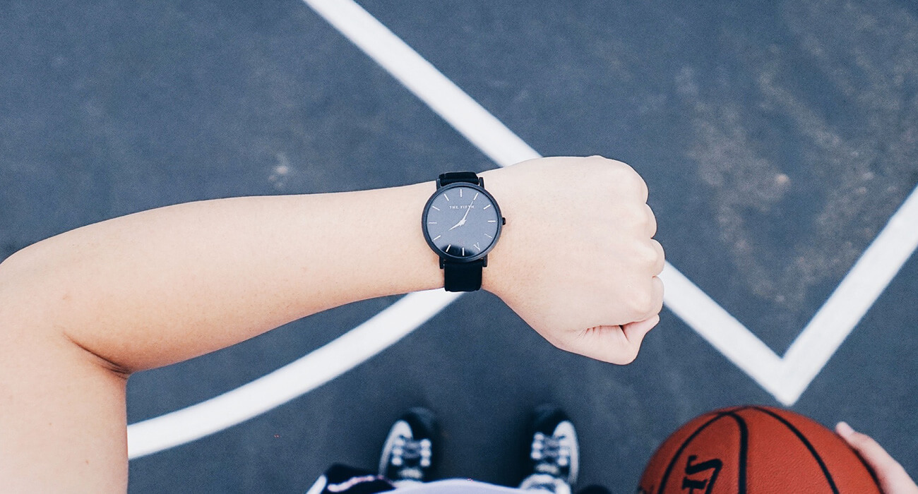 US election: Clinton and Trump trade barbs at Al Smith dinner