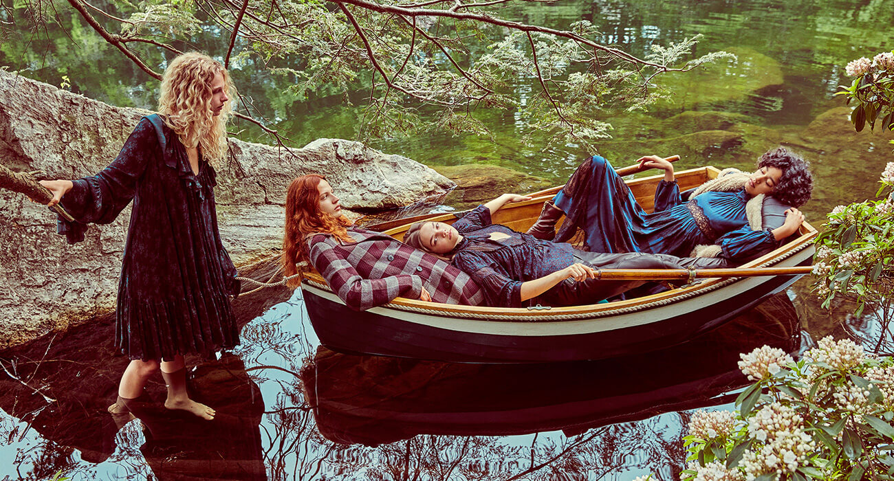 Egyptair flight  crashes  width 66 people  on board